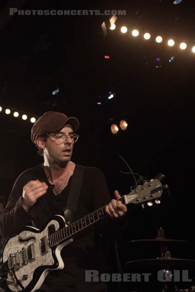 CLAP YOUR HANDS SAY YEAH - 2017-09-20 - PARIS - La Maroquinerie - 